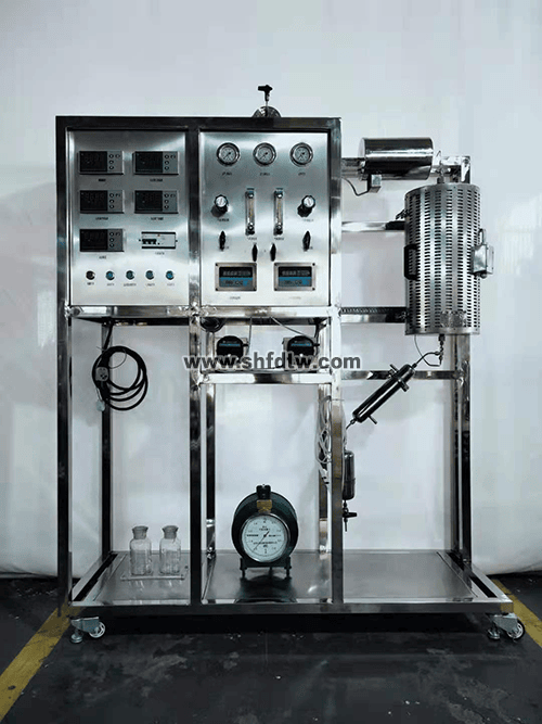 数字型乙苯脱氢制苯乙烯实验装置